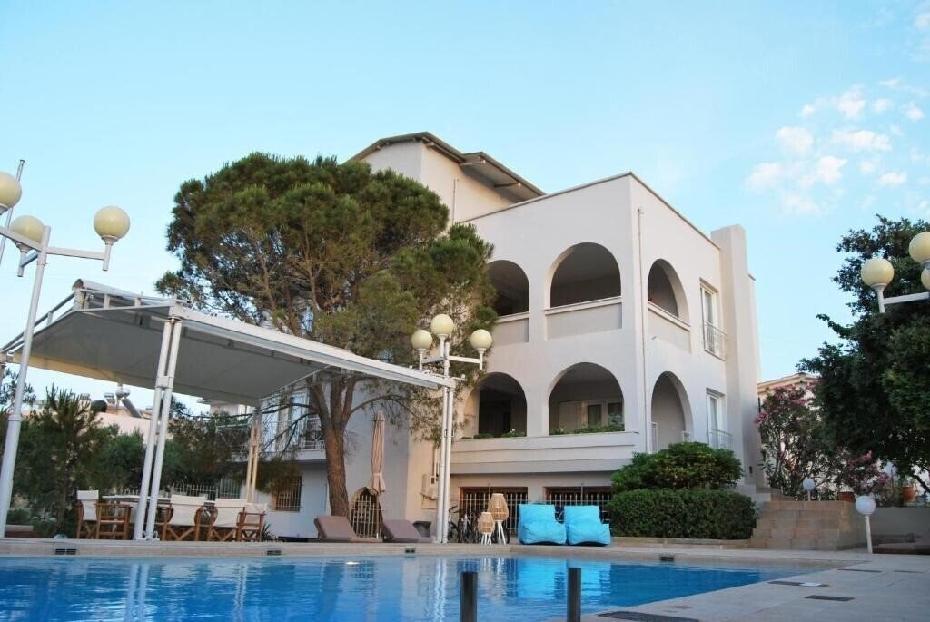 Фотография Chrysiida Elegant Suites 4*