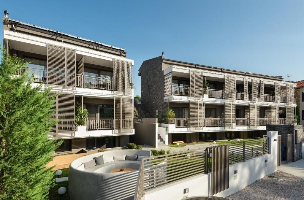 Картинка Eco Green Residences & Suites 3*