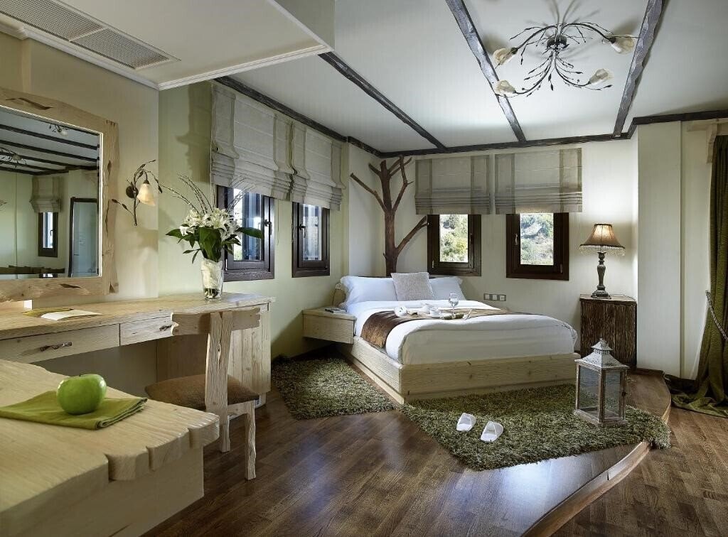 Фото Stevalia Hotel & Spa 3*