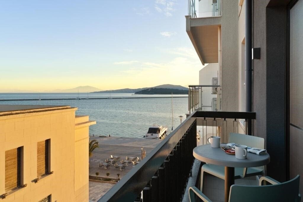 Картинка Azur Volos 4*