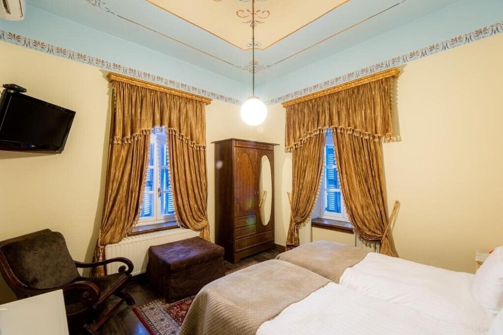 Фотографія Archontiko Naoumidi 4*