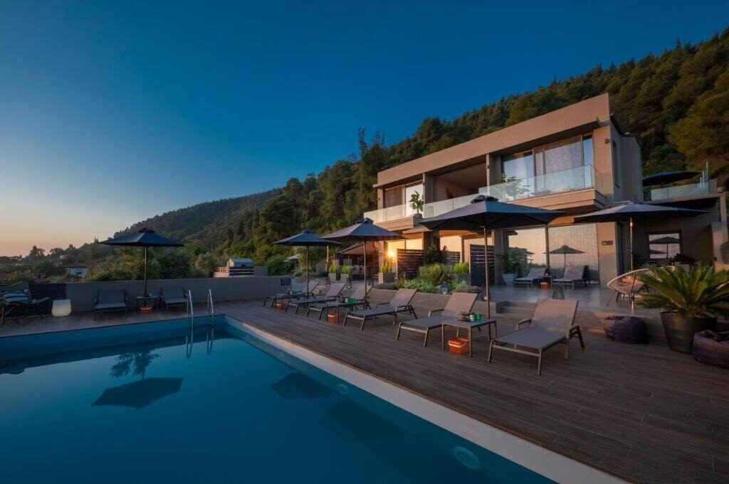 Отель Anmian Suites 4*