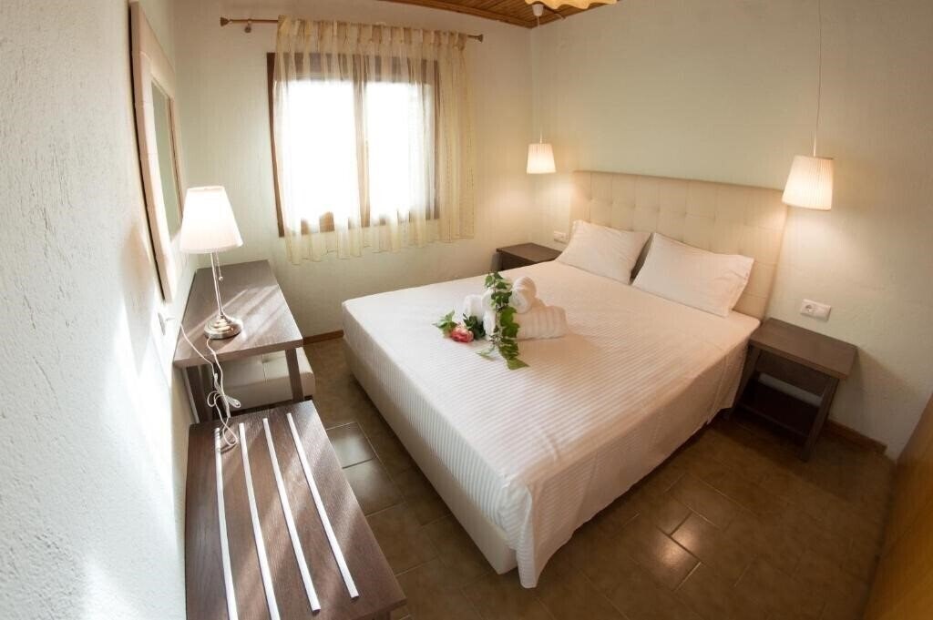 Фото Aegialis Apartments 4*