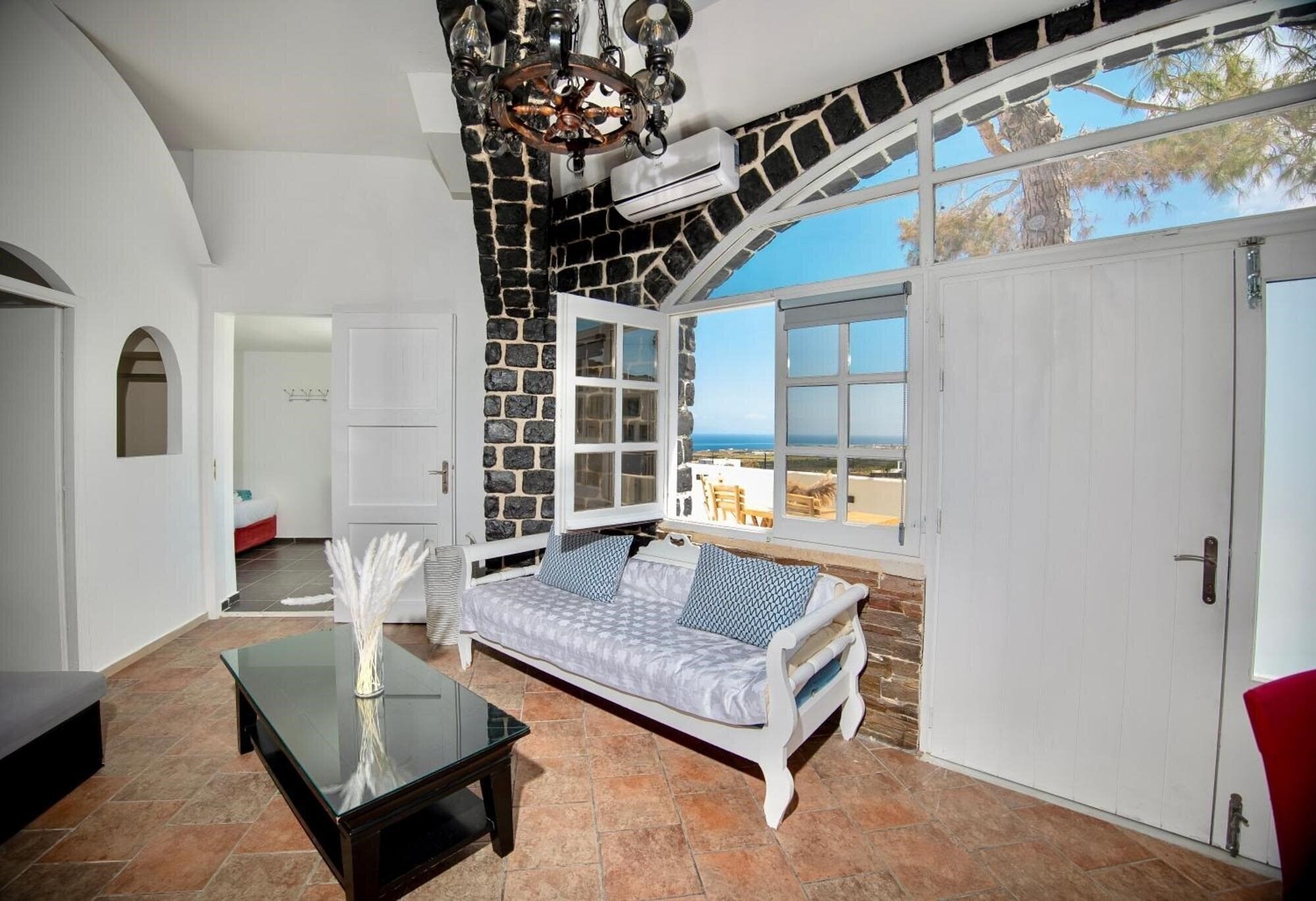 Фото Dawn Suites Santorini 3*