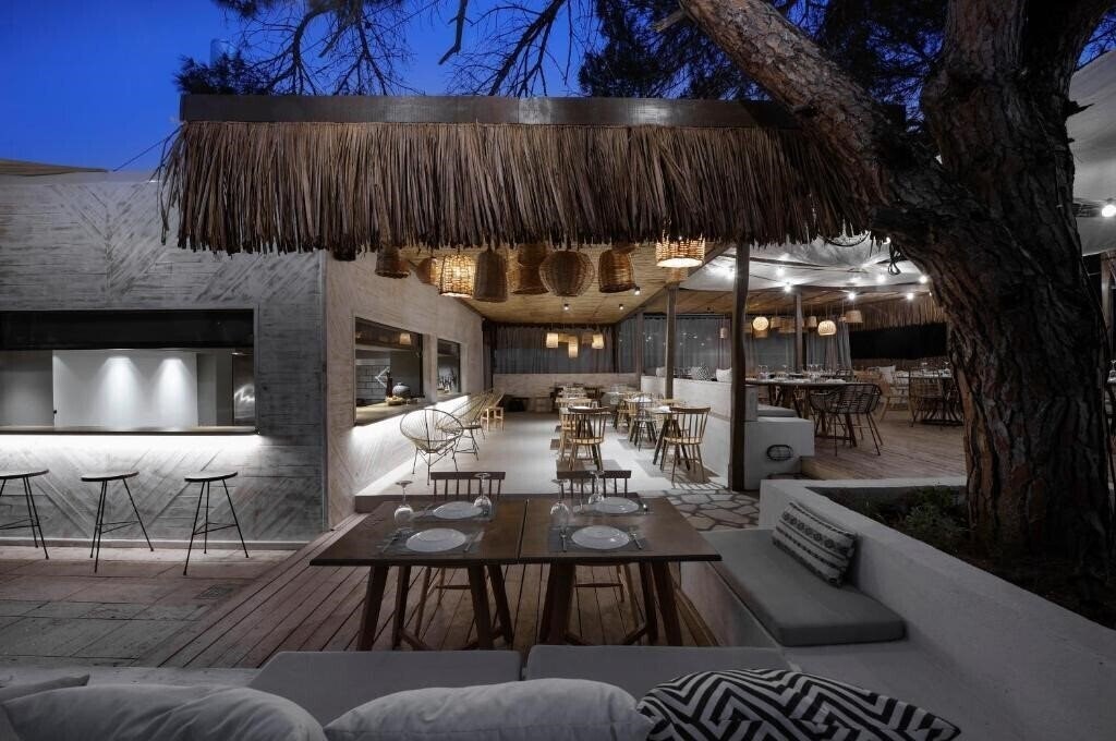 Изображение Karidi Beach Boutique Suites 3*