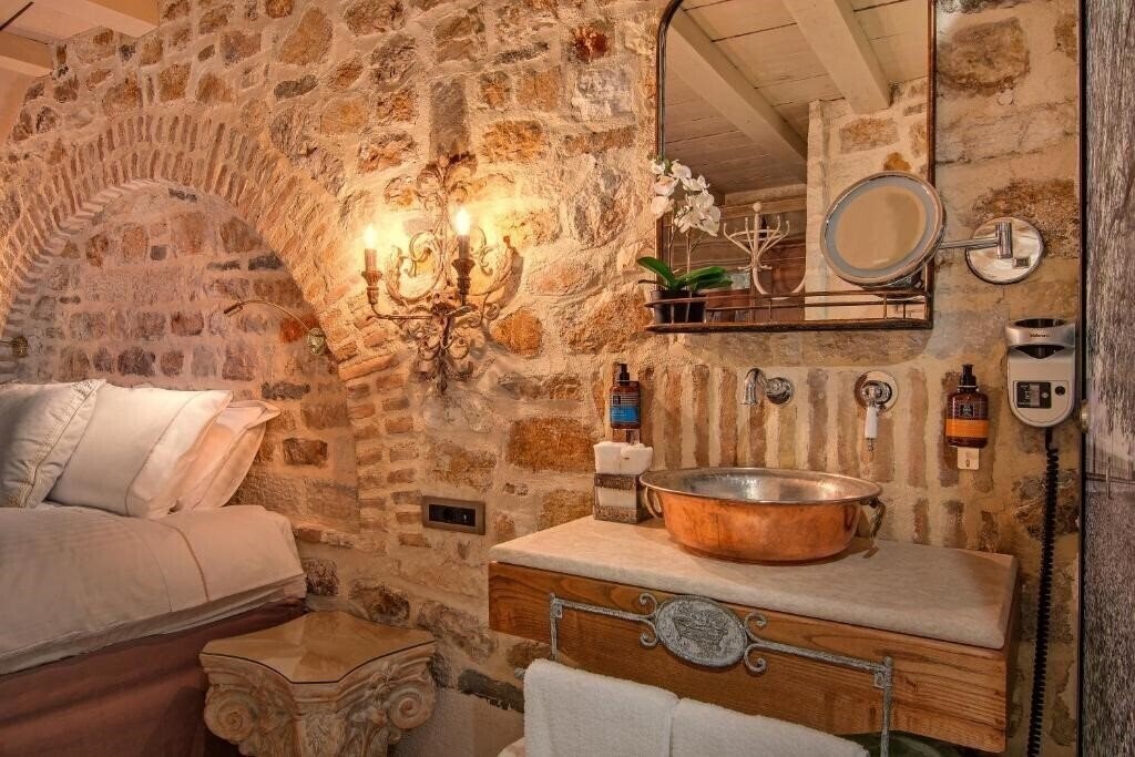 Фотографія Kamares Historical Boutique Hotel & Spa 5*