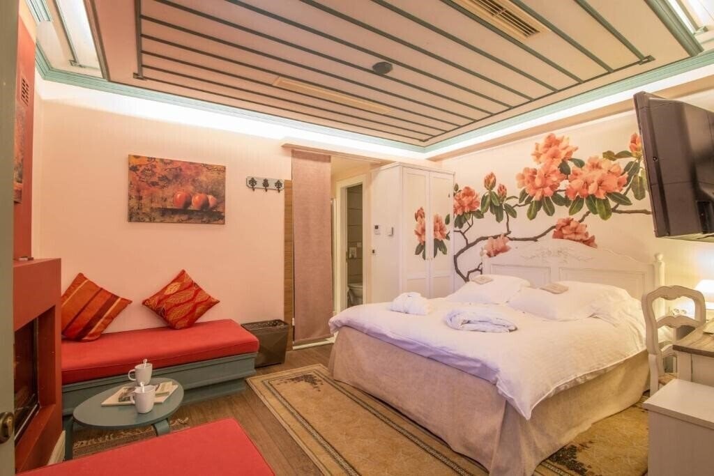 Картинка Pirrion Wellness Boutique Hotel 4*