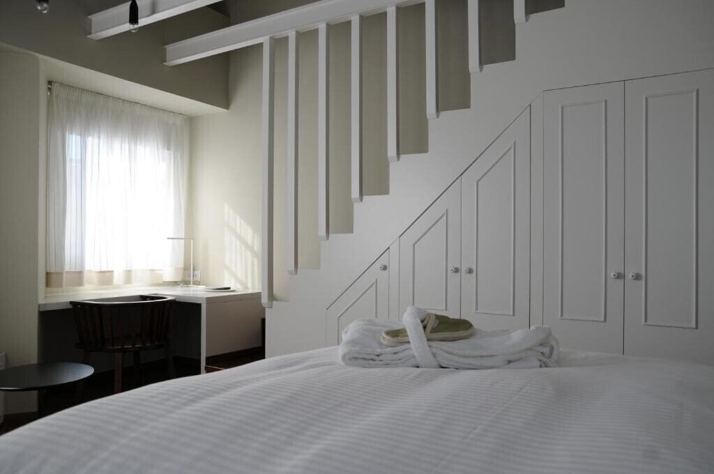 Готель Hotel Metropolis 5*