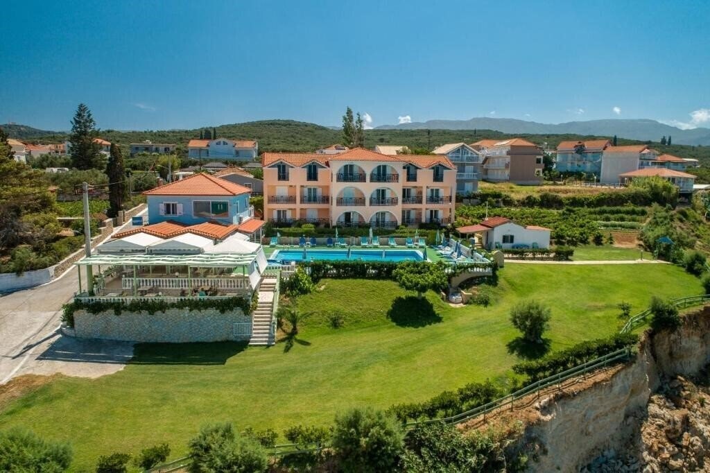 Фотографія Achillion Apartments & Studios 3*