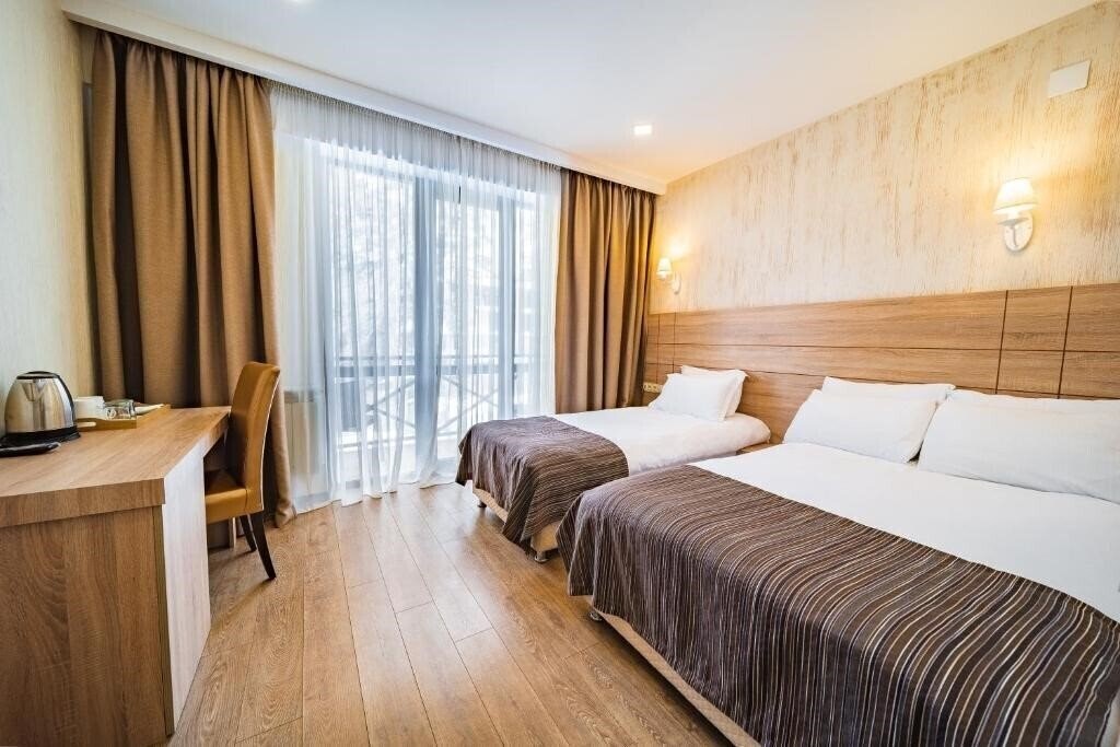 Фото Bm Plaza 4*