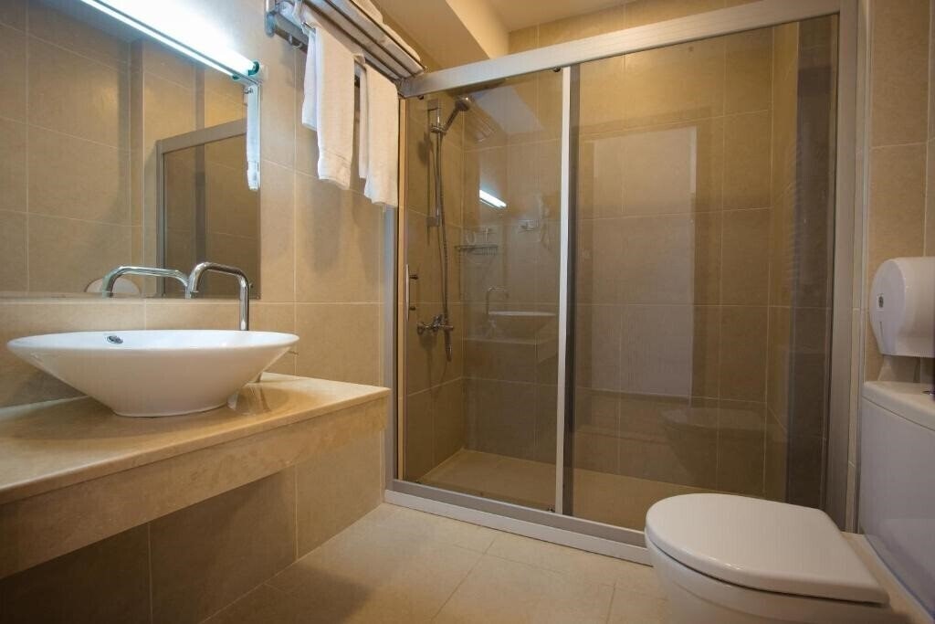 Фотографія Bm Plaza 4*