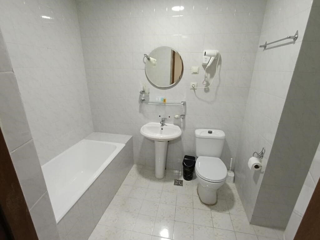 Картинка El Bakuri 3*