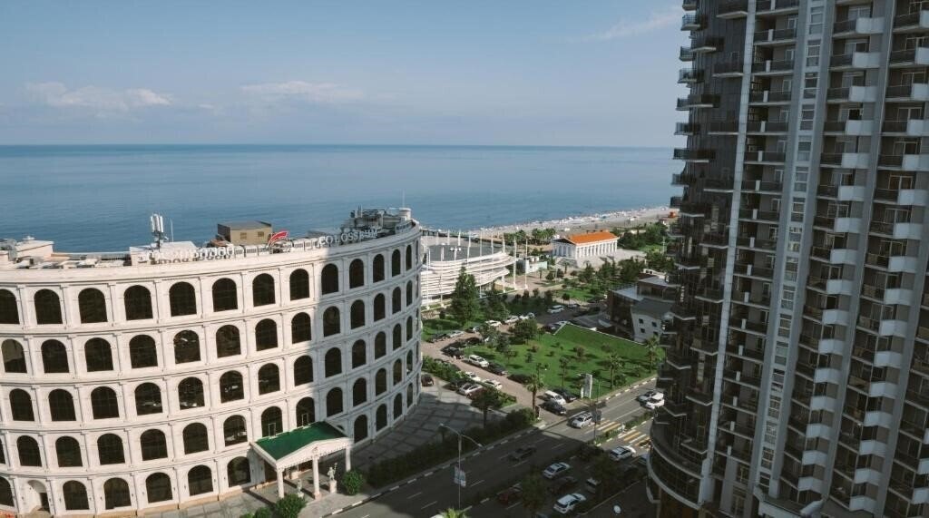 Изображение Silk Road Sea Towers Batumi 4*