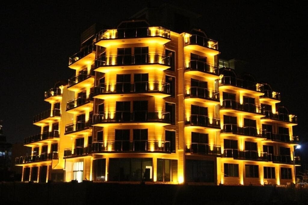 Отель Legasy 4*