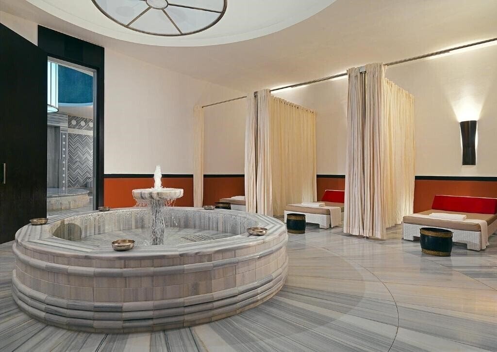 Фото Sheraton Palace 5*