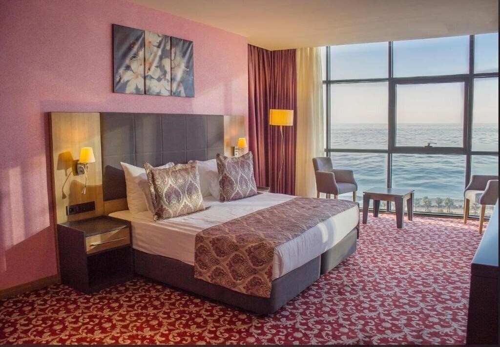 Фото Euphoria Sky Tower 5*
