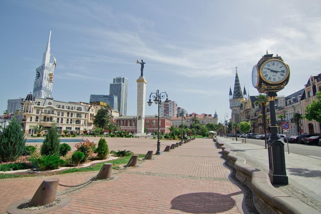 Готель Old Batumi 3*