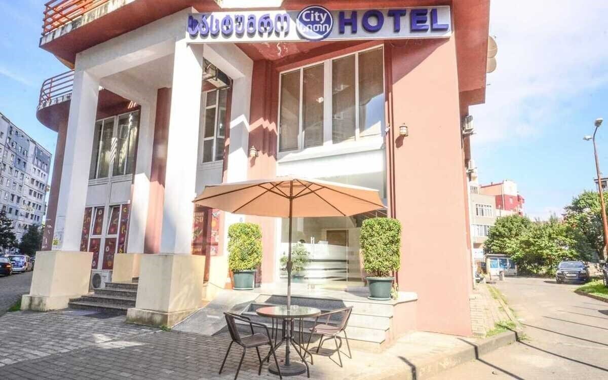 Отель City Hotel 3*