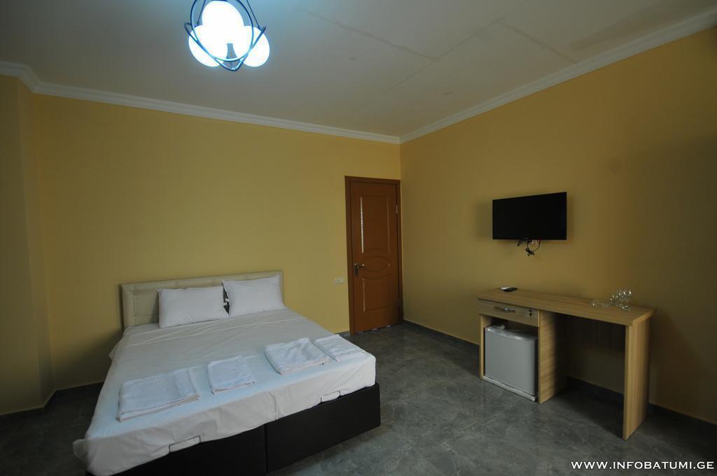 Зображення Golden House 3*