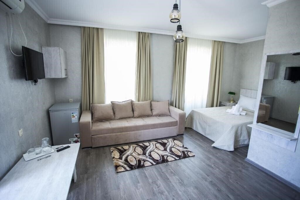 Готель Garanti 3*