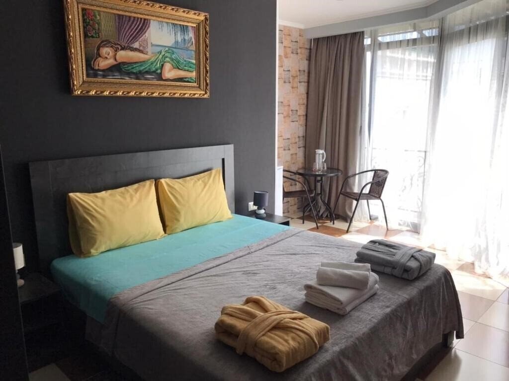 Отель Batumi West Hotel 3*