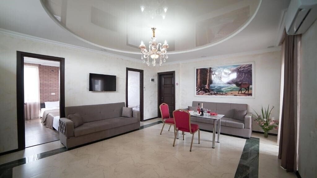 Фотография Hotel Progress Batumi 5*