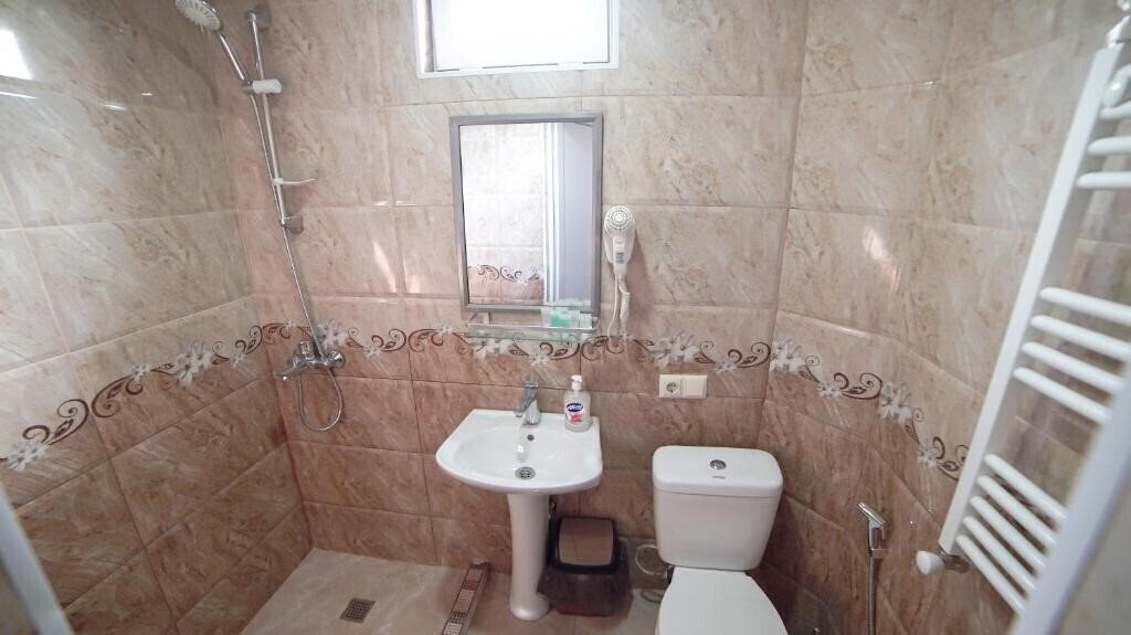 Изображение Hotel Progress Batumi 5*