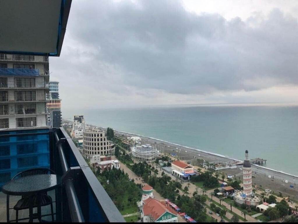 Готель Orbi City Hotel Official 3*