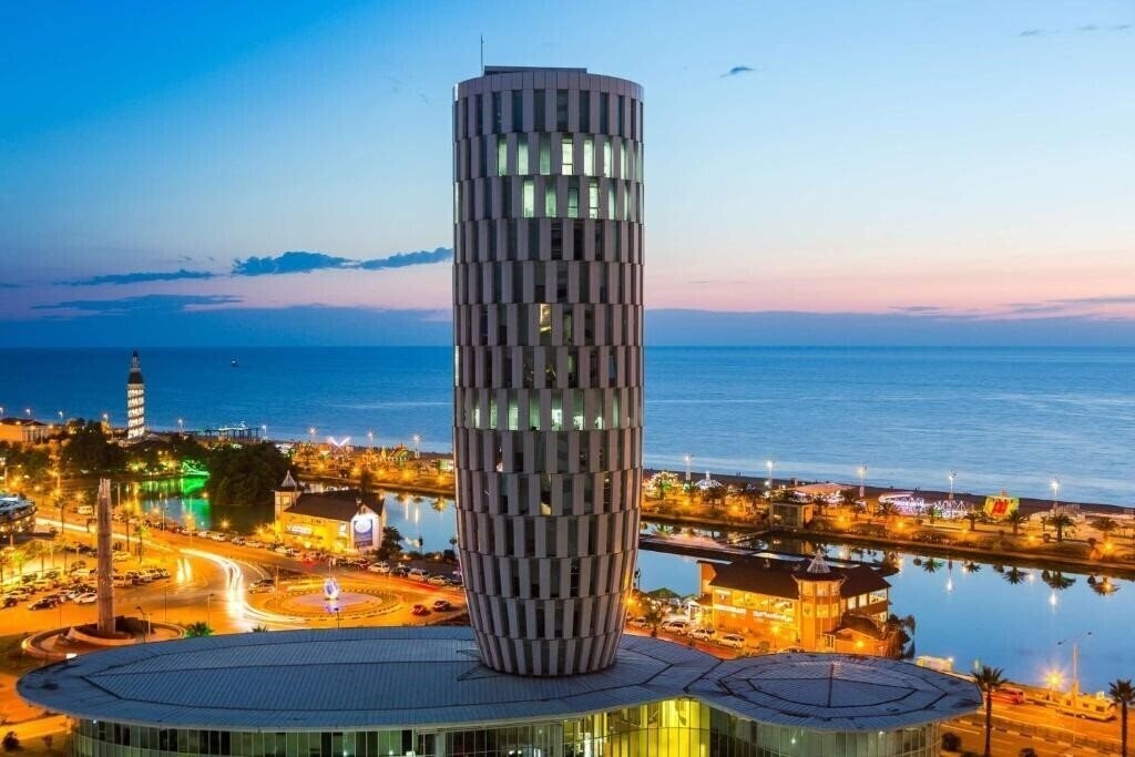 Готель Best Western Premier Batumi 5*