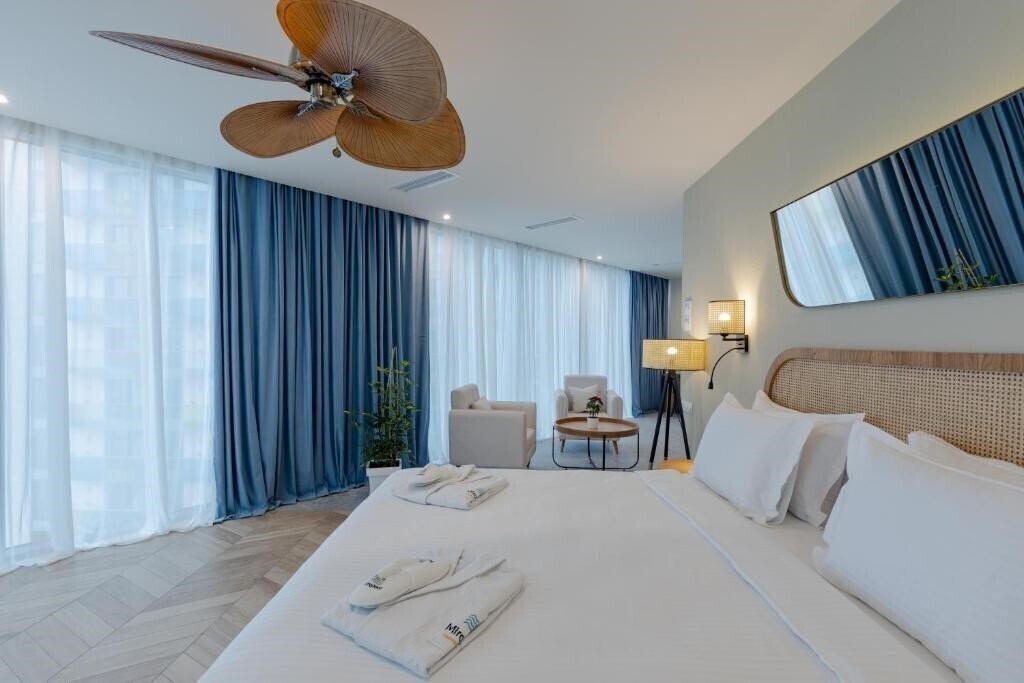 Фото Miramar Luxury Residences 5*