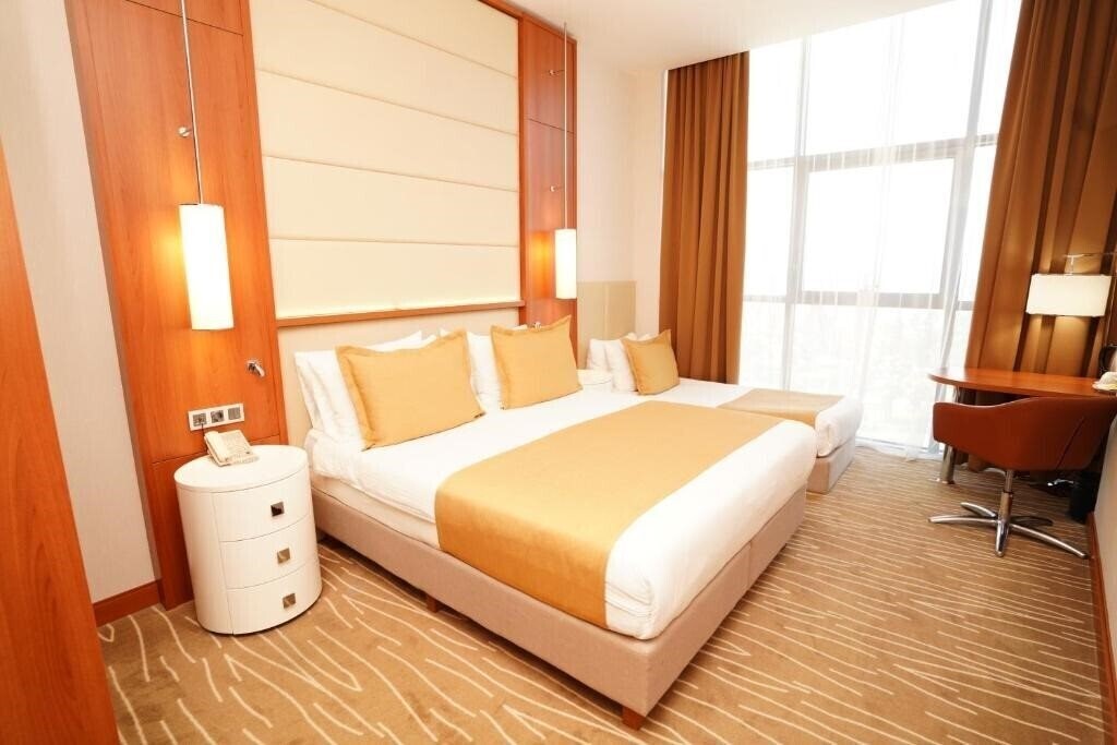 Зображення Grand Bellagio Batumi Convention & Casino Hotel 4*