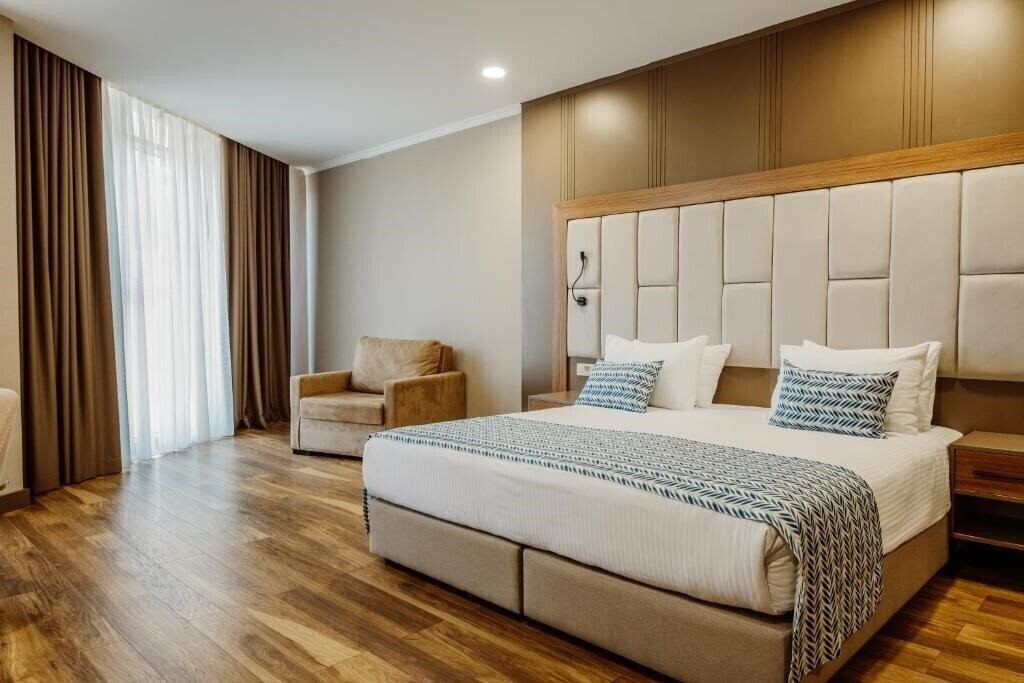 Готель King Solomon Hotel Batumi 5*