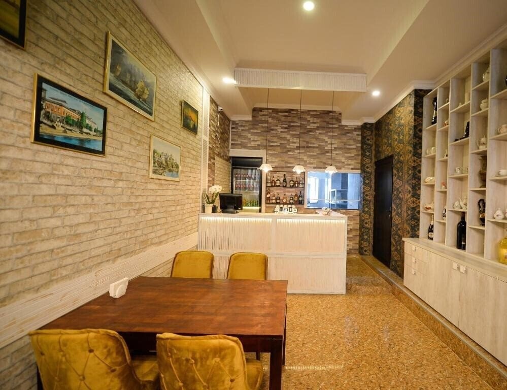 Зображення Aura Boutique Hotel 4*