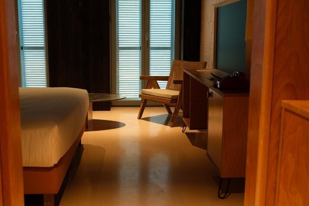 Картинка Rooms Hotel Batumi 5*