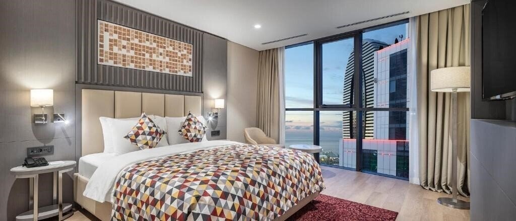 Зображення Ramada Plaza By Wyndham Batumi 5*