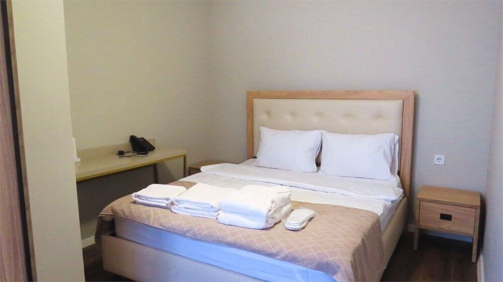 Готель Komunna Luxe Hotel & Apartments 4*