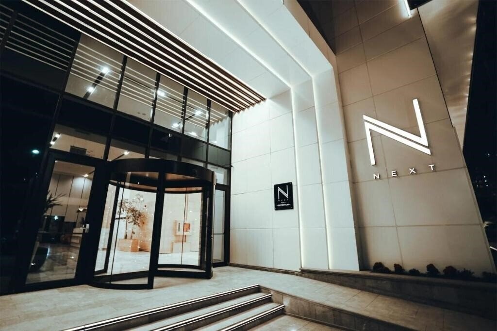 Готель Next Apartments 3*