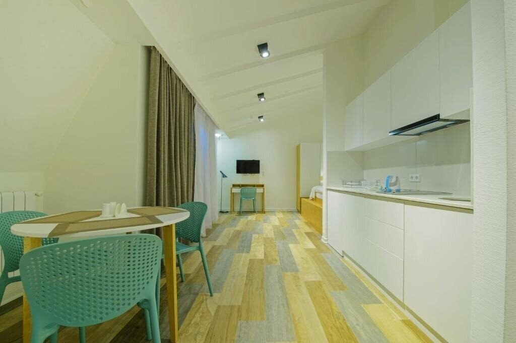 Фотографія Mariinsky Apartments & Hotel 4*