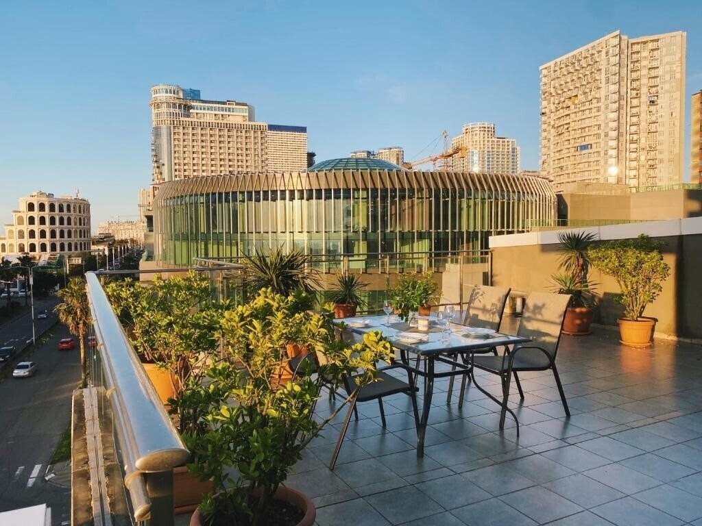 Готель Sunset Apart 3*