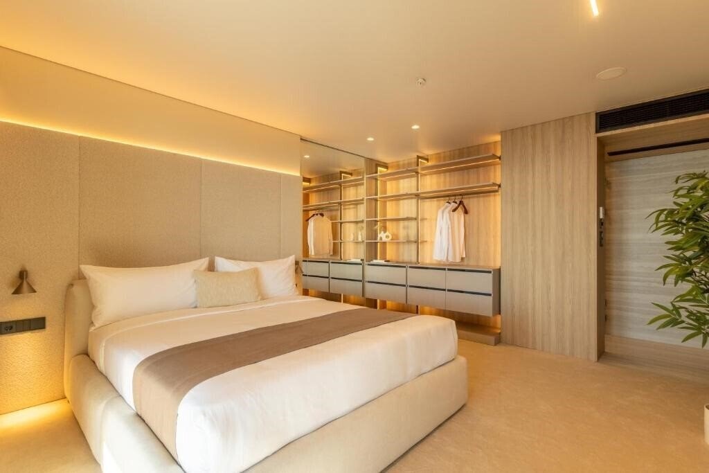 Фотографія Opus Batumi 4*
