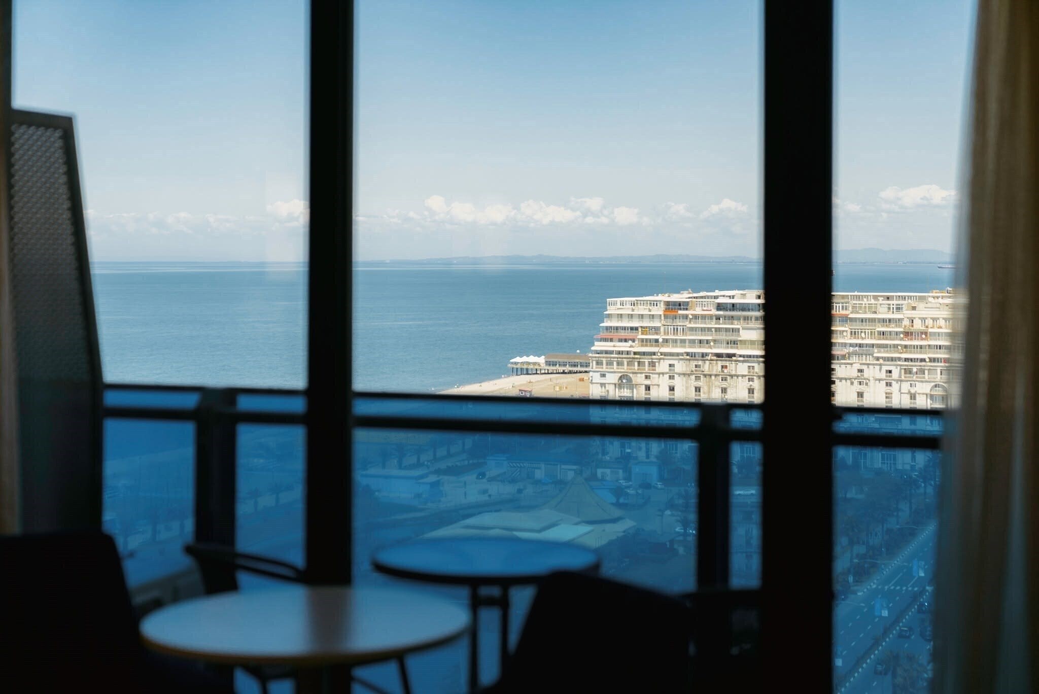 Картинка Eleven Way Host 4*