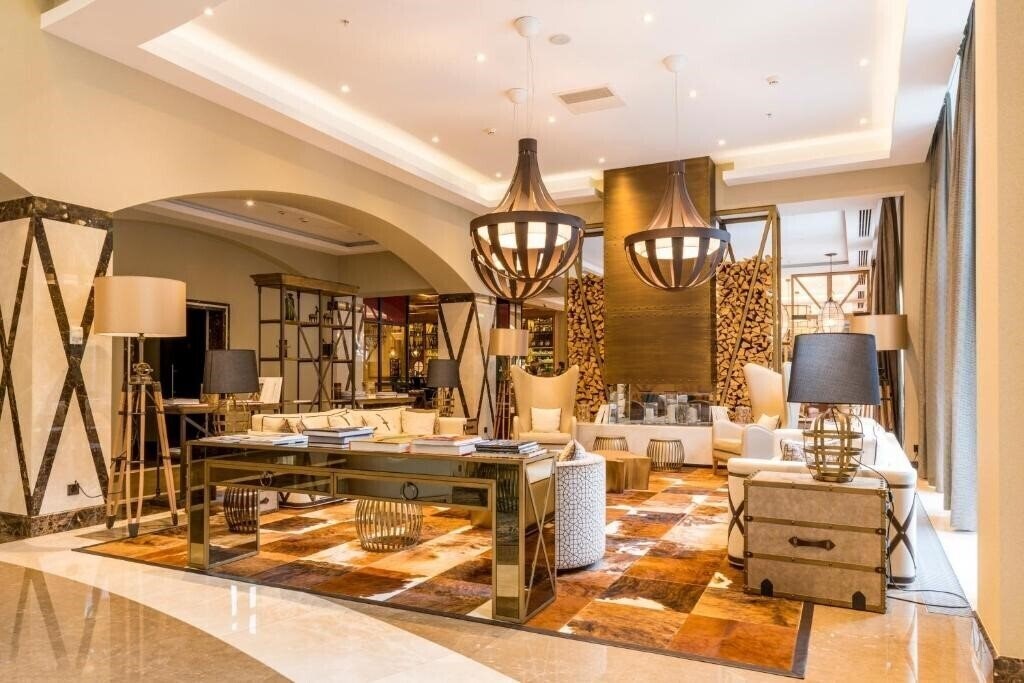 Картинка Crowne Plaza Borjomi 5*