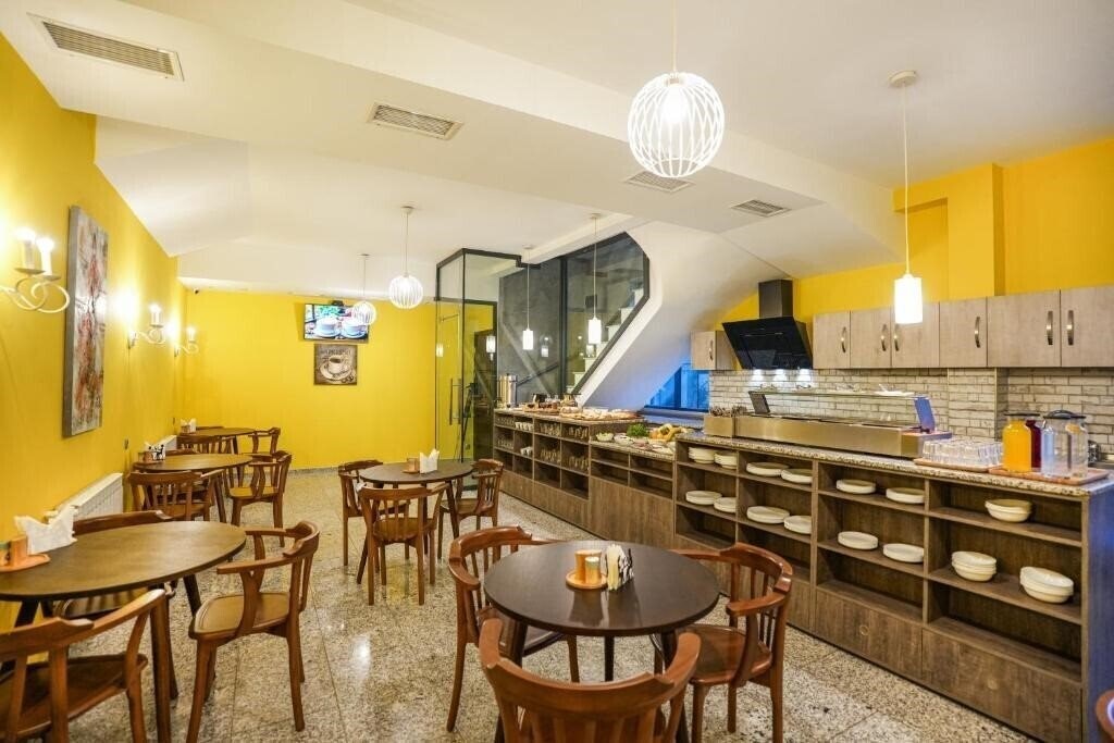 Зображення 1 Hotel Borjomi 4*