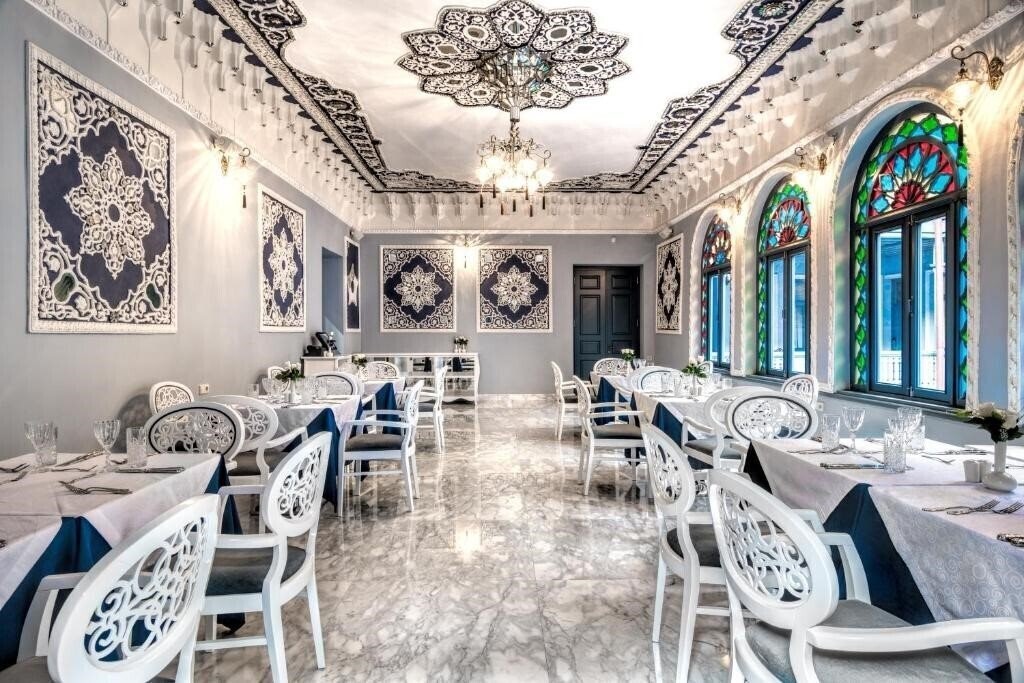 Фотографія Golden Tulip Borjomi 1*