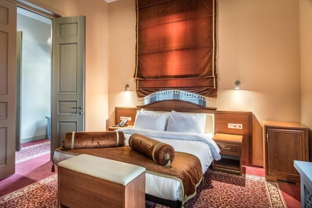 Картинка Golden Tulip Borjomi 1*