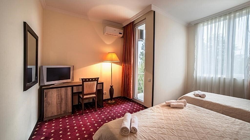 Картинка Orange 3*