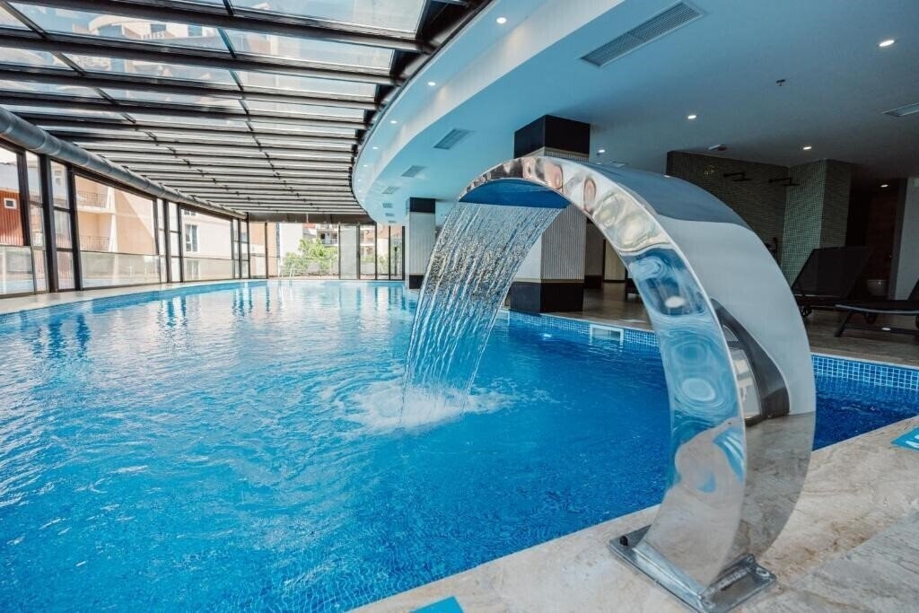 Отель Hotel Navi Gonio 4*