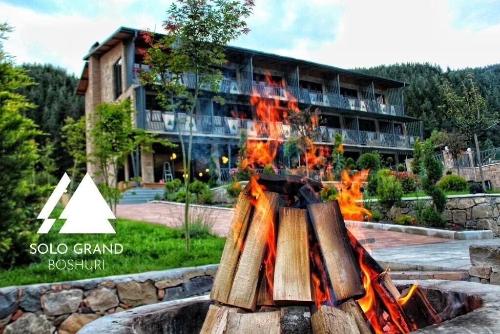 Отель Solo Grand Boshuri Hotel Wellness Resort 4*