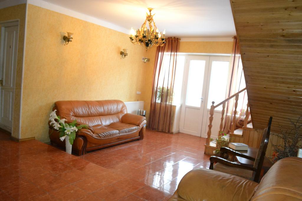 Готель Kvesheti 4*