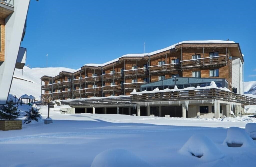 Картинка Gudauri Hills Apart Hotel апартаменты